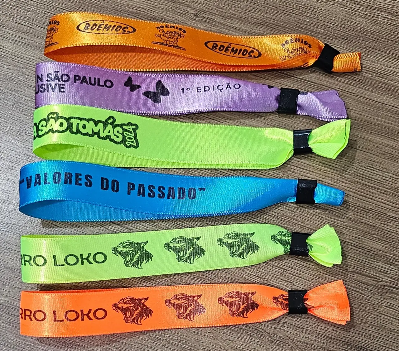 Pulseiras de tecido